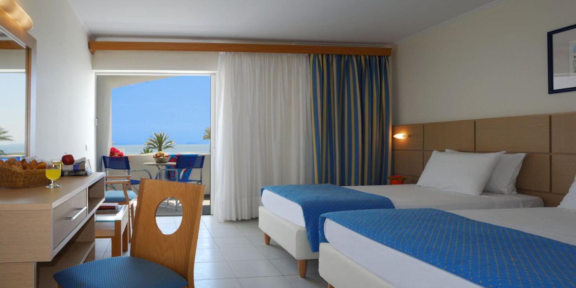 Kinetta Beach Resort&Spa Zimmer foto