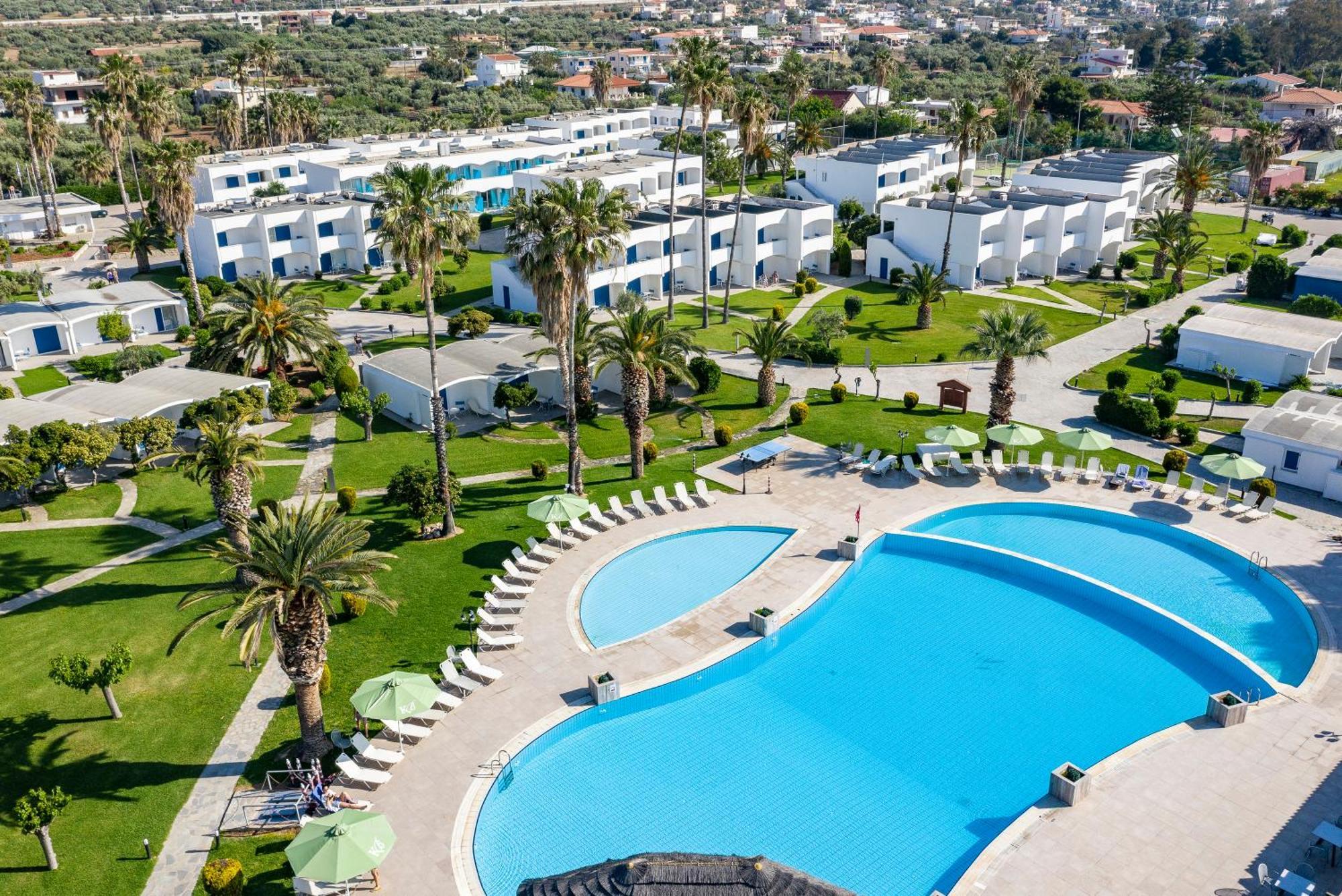 Kinetta Beach Resort&Spa Exterior foto