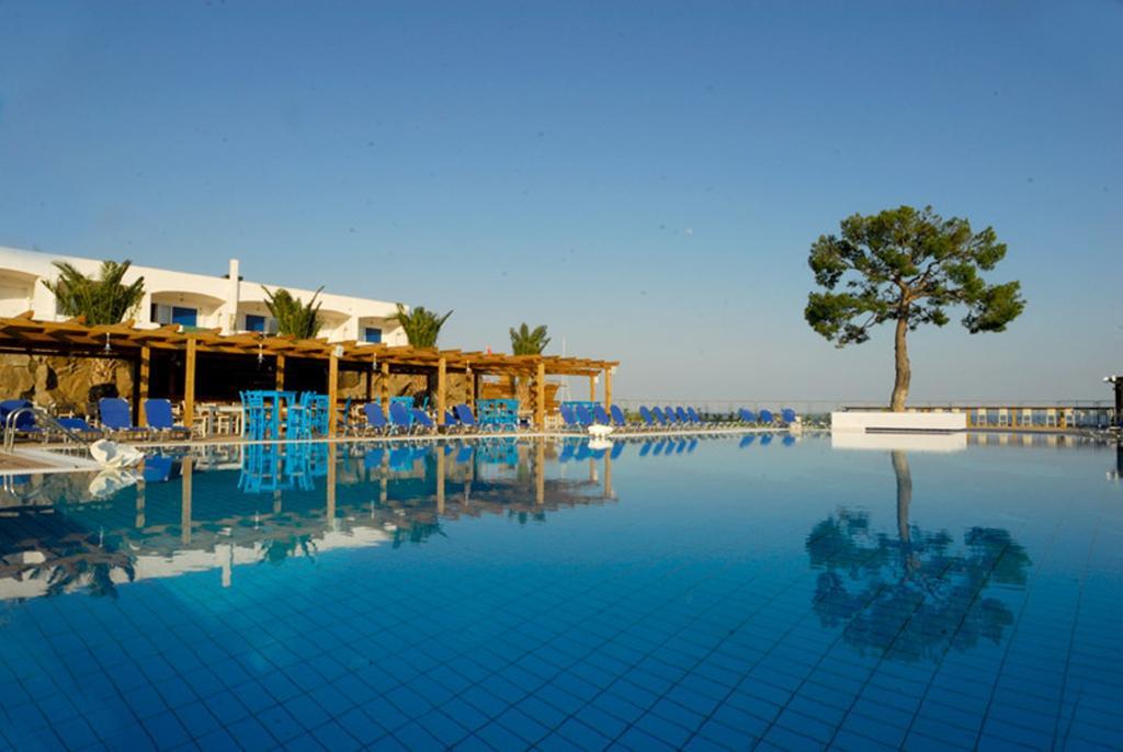 Kinetta Beach Resort&Spa Exterior foto